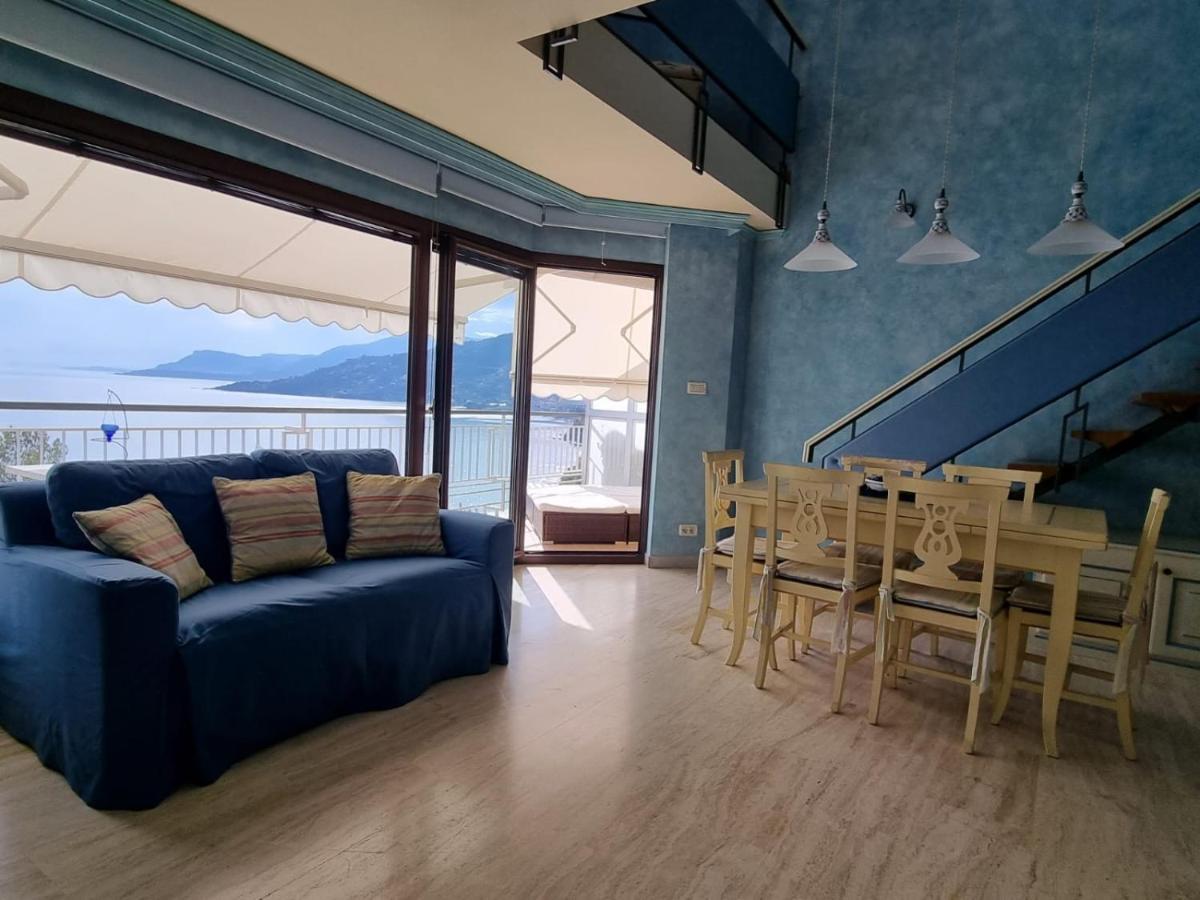 Sea And Monaco Charme View On The Beach Ventimiglia Exterior foto